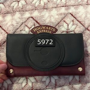Kohl's Black and Burgundy Hogwarts Express Key & Card Holder